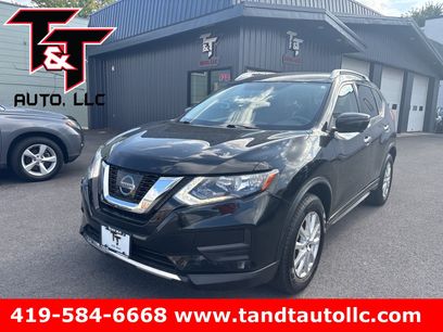 Used 2017 Nissan Rogue SV w/ SV Premium Package