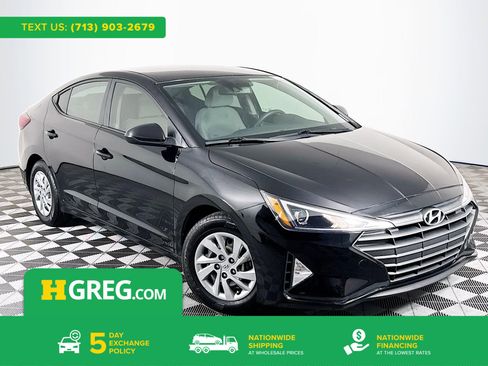 Used 2020 Hyundai Elantra SE image 1