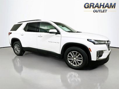 Used 2023 Chevrolet Traverse LT