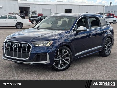 Used 2021 Audi SQ7 Premium Plus w/ Driver Assistance Package AWD/4WD image 1