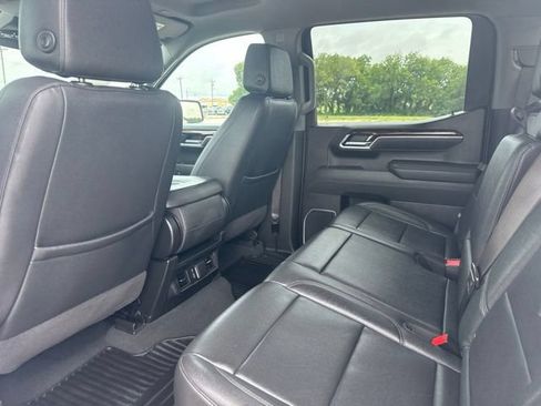 Used 2025 GMC Sierra 1500 SLT RWD image 24