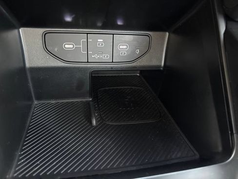 Certified 2025 Kia Sorento X-Line EX AWD/4WD image 16
