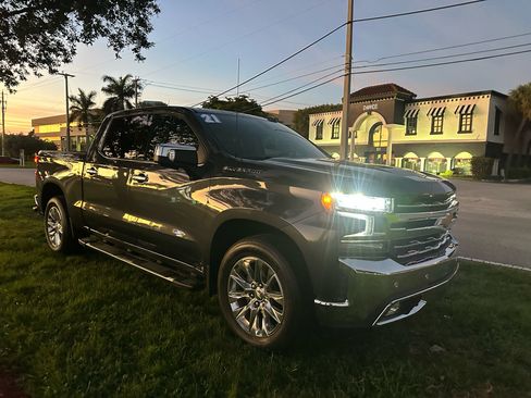 Used 2019 Chevrolet Silverado 1500 LTZ w/ LTZ Plus Package image 41