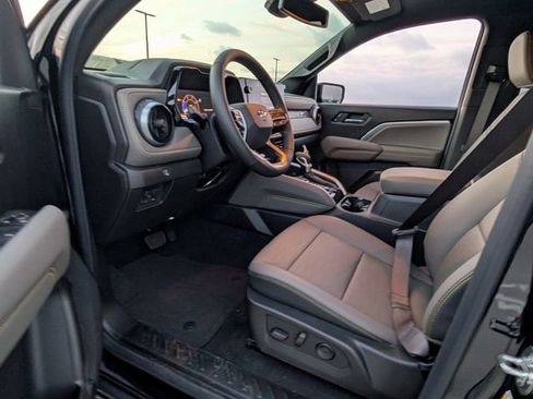 New 2026 Chevrolet Colorado ZR2 AWD/4WD image 7