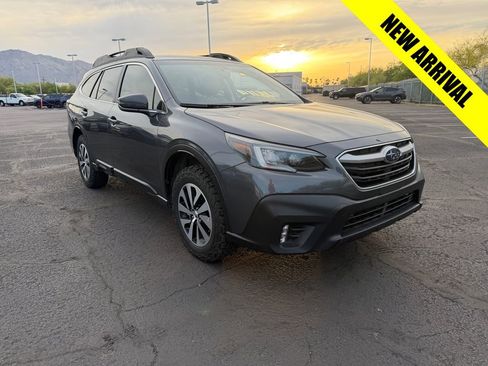 Used 2022 Subaru Outback Premium image 1