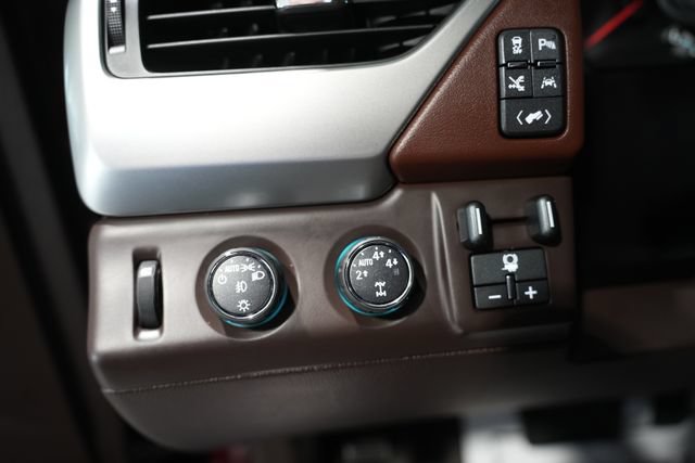 Used 2016 Chevrolet Tahoe LTZ AWD/4WD image 13