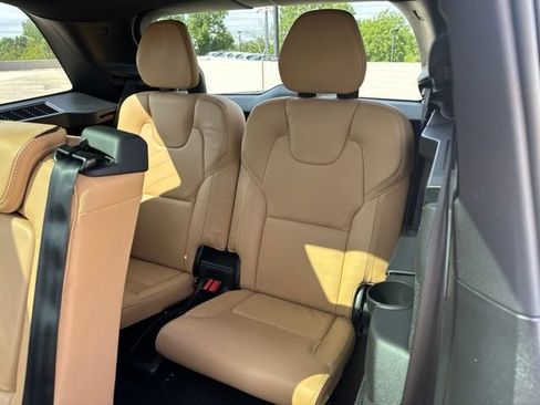 Certified 2023 Volvo XC90 B6 Ultimate w/ Protection Package AWD/4WD image 13