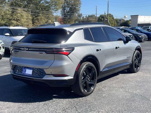Used 2024 Chevrolet Equinox EV RS image 3