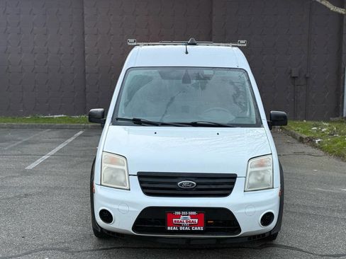 Used 2013 Ford Transit Connect XLT image 2