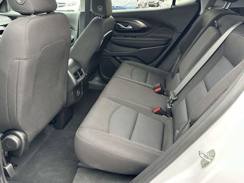 Certified 2023 GMC Terrain SLE image 13