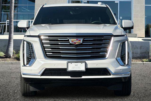 Certified 2025 Cadillac Escalade ESV Premium Luxury Platinum AWD/4WD image 8
