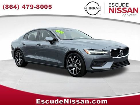 Used 2020 Volvo S60 T5 Momentum w/ Protection Package Premier FWD image 1
