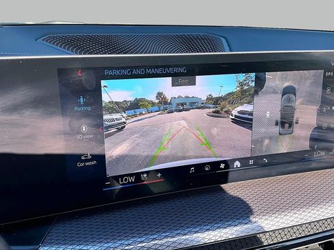 Used 2027 BMW M440i Convertible RWD image 25