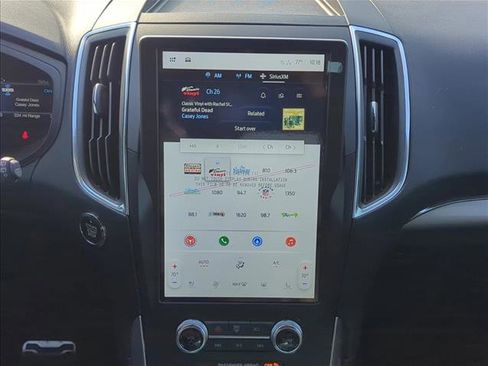 Used 2024 Ford Edge ST w/ Equipment Group 401A image 17