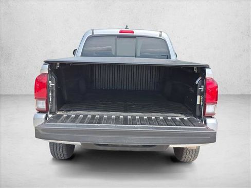 Used 2022 Toyota Tacoma SR w/ SX Package RWD image 6
