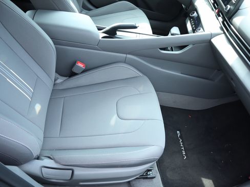 New 2025 Hyundai Elantra Sport w/ Cargo Package FWD image 9