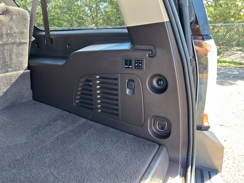 Used 2019 GMC Yukon XL Denali AWD/4WD image 43