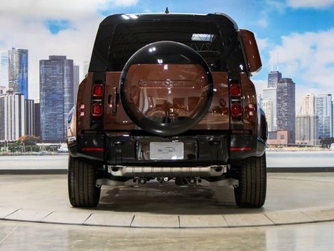 Used 2025 Land Rover Defender 110 Sedona Red Edition image 11