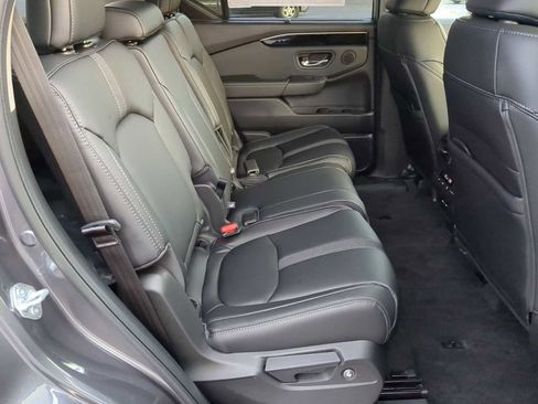 New 2025 Honda Pilot EX-L image 26