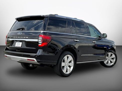 Certified 2024 Ford Expedition Platinum AWD/4WD image 6