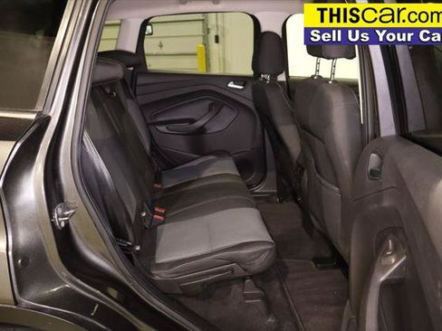 Used 2017 Ford Escape SE FWD image 27