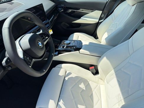 Used 2026 BMW 530i w/ Premium Package RWD image 27