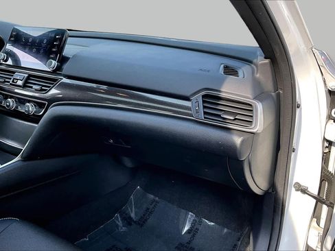 Used 2022 Honda Accord Sport image 19