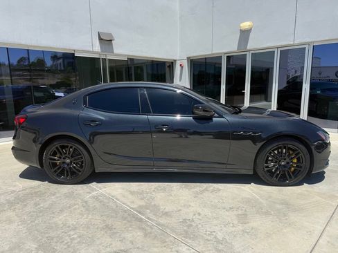 Certified 2023 Maserati Ghibli Modena RWD image 3