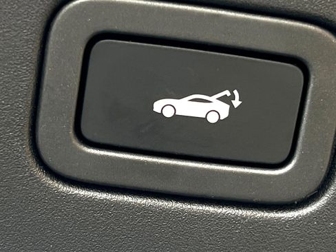 Used 2016 Jaguar F-TYPE S image 43