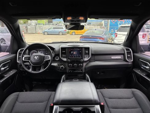 Used 2021 RAM 1500 Lone Star AWD/4WD image 16