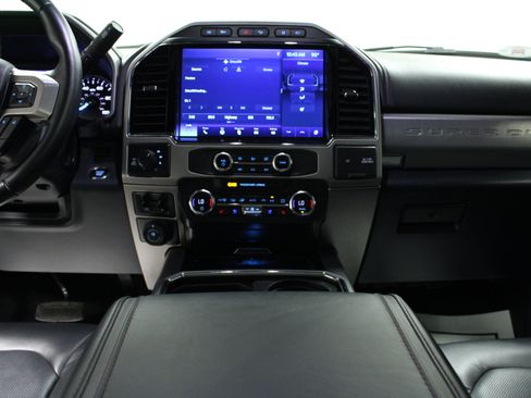 Used 2022 Ford F350 Platinum AWD/4WD image 18