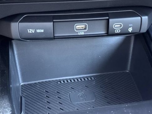 New 2026 Kia Niro Wind FWD image 25