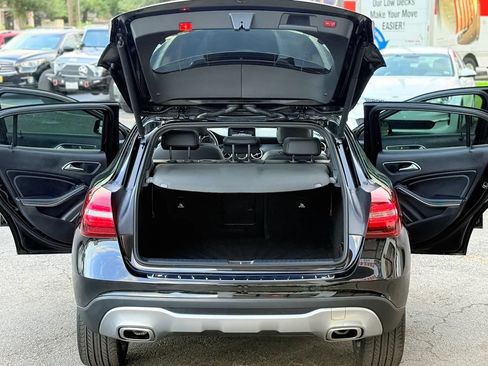 Used 2019 Mercedes-Benz GLA 250 image 14