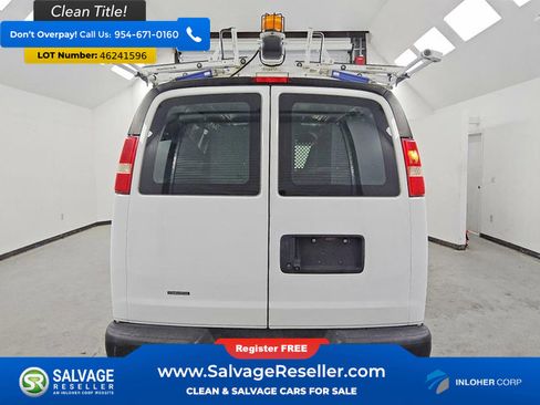 Used 2016 Chevrolet Express 2500 RWD image 8