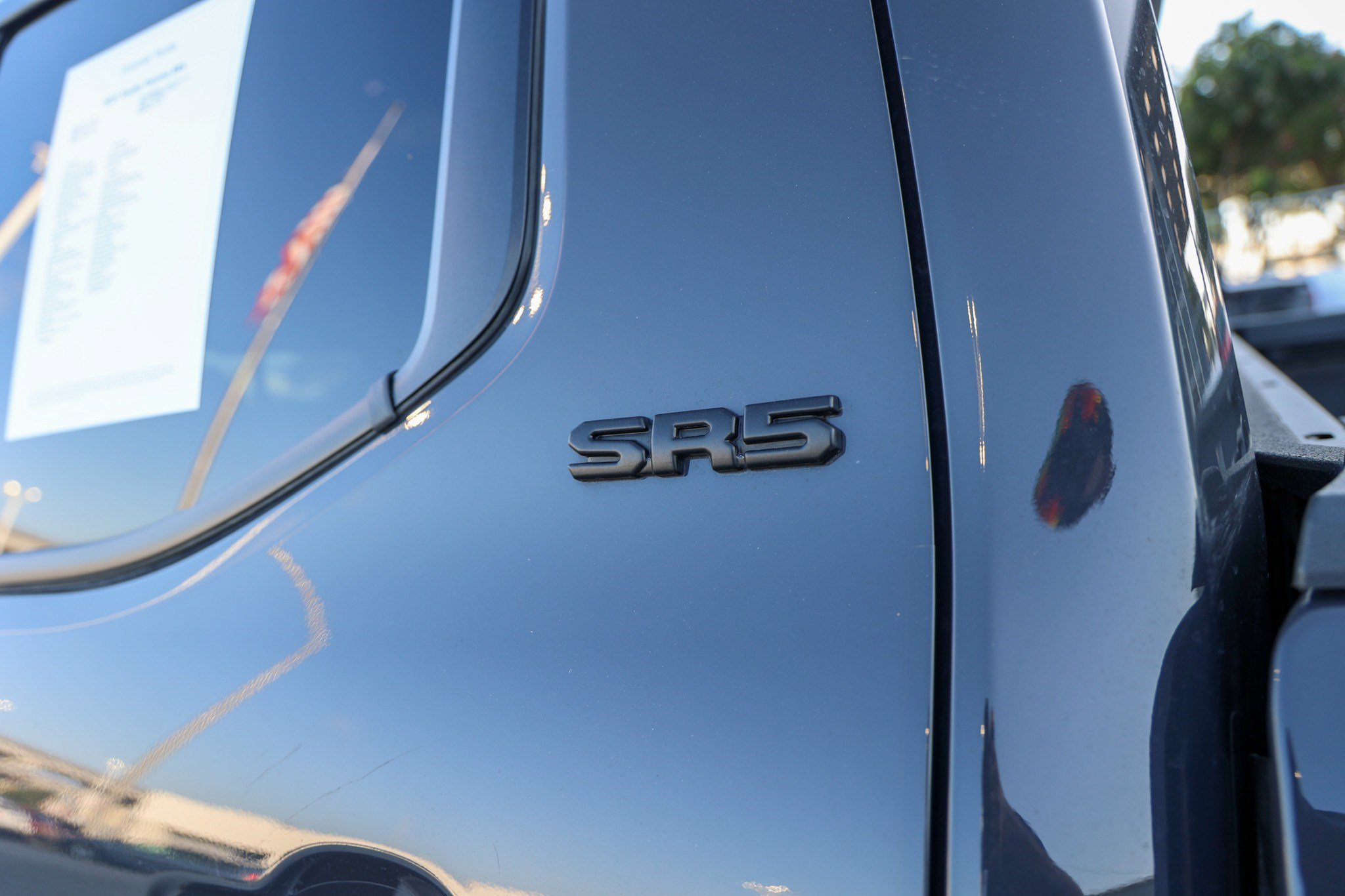 Certified 2025 Toyota Tacoma SR5 AWD/4WD image 14