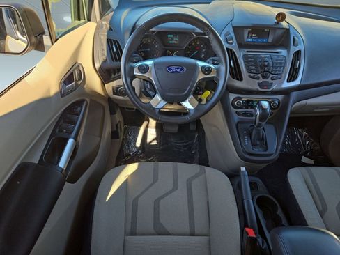 Used 2016 Ford Transit Connect XLT image 27