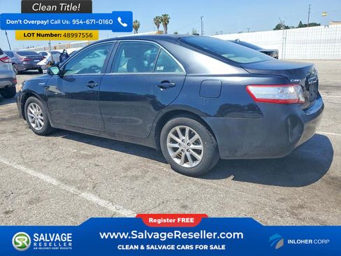 Used 2011 Toyota Camry Hybrid image 3