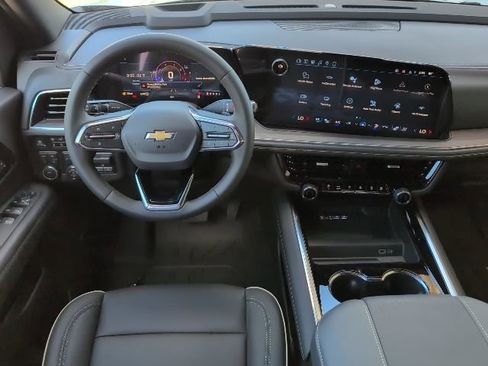 New 2026 Chevrolet Tahoe Premier w/ Sun And Tow Package image 4