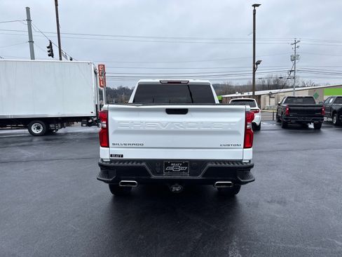 Used 2021 Chevrolet Silverado 1500 Custom Trail Boss image 4