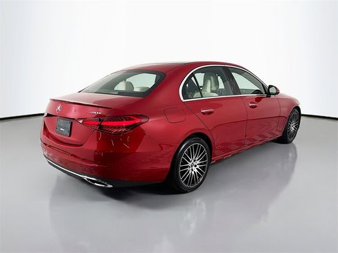 Used 2025 Mercedes-Benz C 300 4MATIC Sedan image 9