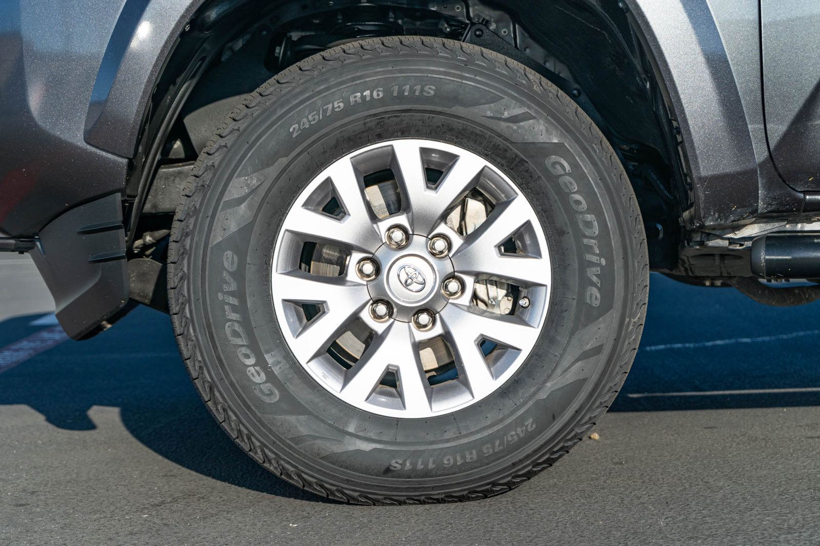 Certified 2019 Toyota Tacoma SR5 RWD image 5