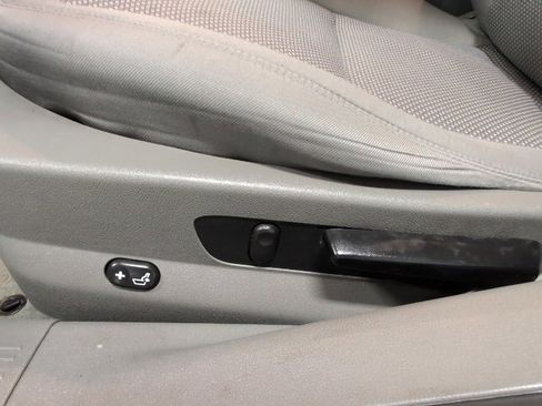 Used 2012 Chevrolet Malibu LS image 13