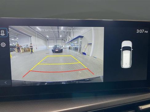 Used 2025 Hyundai Santa Fe SEL image 13