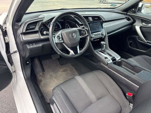 Used 2019 Honda Civic EX image 7
