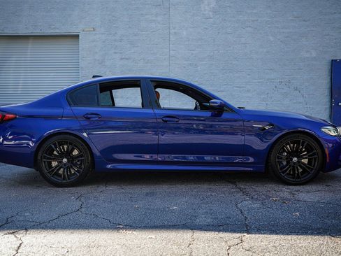 Used 2023 BMW M5 image 18