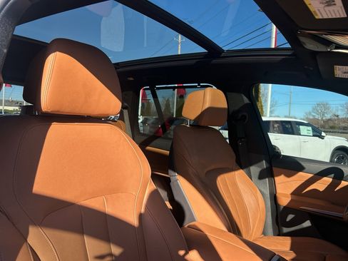 Used 2022 BMW X5 sDrive40i w/ M Sport Package image 21