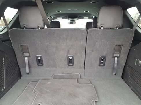 Certified 2025 Chevrolet Tahoe LT image 17