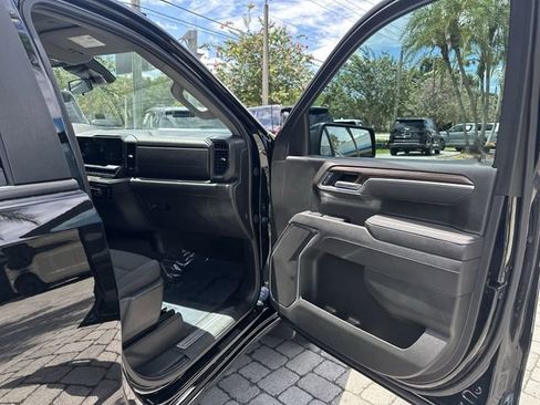 Used 2025 Chevrolet Silverado 1500 RST AWD/4WD image 23