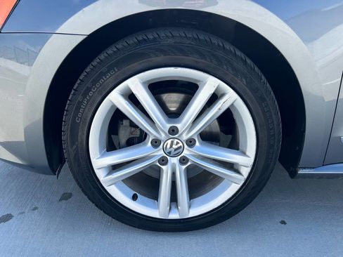 Used 2014 Volkswagen Passat TDI SEL Premium FWD image 23