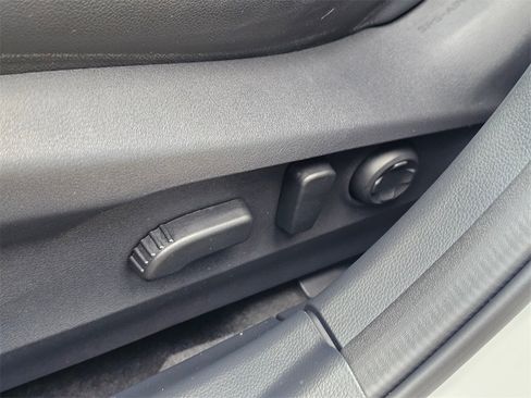 Certified 2023 Subaru Outback Limited image 25